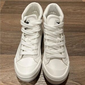 White High-Top Women's Sneakers